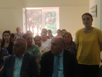 Rayon İcra Hakimiyətinin başçısı Məmməd Məmmədov Aşağı Öysüzlü kənd sakinləri ilə növbəti səyyar qəbul-görüş keçirib