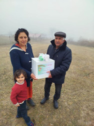 Tovuzda 31 dekabr-Dünya Azərbaycanlılarının Həmrəyliyi günü və Yeni il münasibəti ilə bayram sovqatı paylanılıb