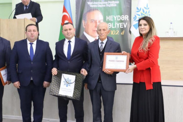 Tovuzda “Konstitusiya və Suverenlik İli” çərçivəsində Ulu Öndər Heydər Əliyevin təhsil sahəsində xidmətlərinə həsr olunmuş tədbir keçirilib