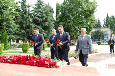 Tovuzda “23 iyun- Dövlət qulluqçularının peşə bayramı” günü qeyd olunub