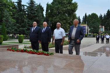“Konstitusiya və Suverenlik İli” çərçivəsində Yeni Azərbaycan Partiyasının Tovuz rayon təşkilatının təsis edilməsinin 32-ci ildönümü qeyd olunub