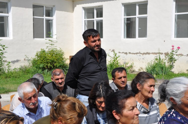 RİH başçısı Koxanəbi kənd sakinləri ilə səyyar qəbul-görüş keçirib