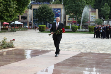 Tovuzda “23 iyun- Dövlət qulluqçularının peşə bayramı” günü qeyd olunub