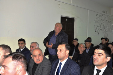     RİH başçısı Əhmədabad kəndində səyyar qəbul keçirib