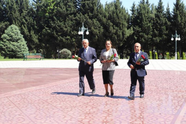 Tovuzda “Konstitusiya və Suverenlik İli” çərçivəsində Ulu Öndər Heydər Əliyevin təhsil sahəsində xidmətlərinə həsr olunmuş tədbir keçirilib