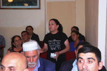 Tovuz Rayon İcra Hakimiyyətinin başçısı Əyyublu kəndində səyyar qəbul keçirib