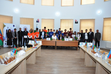 Tovuzda “Zəkaların Mübarizəsi Olimpiadası” çərçivəsində şahmat üzrə komanda yarışı keçirilib