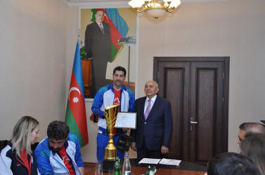 Tovuzda qadınlardan ibarət “Turan” voleybol klubunun Azərbaycan çempionluğu münasibətilə qarşılanma mərasimi keçirilib