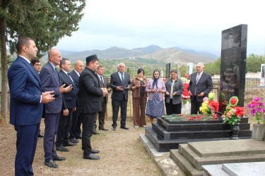 Tovuzda 27 sentyabr-Anım Günü ərəfəsində Şəhidlərə ehtiram ziyarəti davam edir