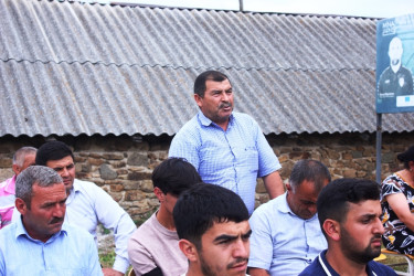 RİH başçısı rayonun ucqar dağ kəndi Qaralarda səyyar vətəndaş qəbulu keçirib