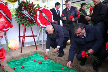 Tovuzda Vətən Müharibəsi şəhidi Eltac Əlizadənin atasının dəfn mərasimi keçirilib.