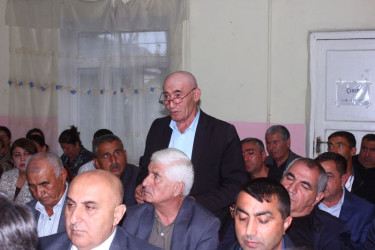 RİH başçısı Dönük Qırıqlı kəndində səyyar qəbul keçirib