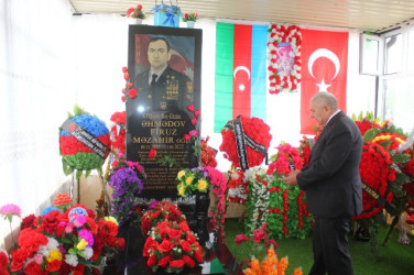 Tovuzda  27 Sentyabr “Anım Günü” münasibətilə Vətən uğrunda can verən qəhrəmanların məzarlarının ziyarəti bu gündə davam edib