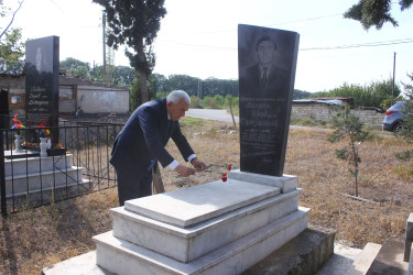 Tovuzda “27 Sentyabr – Anım Günü” ərəfəsində şəhidlərimizin əziz xatirəsi ehtiramla yad edilir.