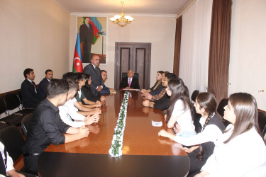 Tovuzda ali təhsil müəssisələrinə qəbul olmuş Şəhid övladları və qəbul imtahanında yüksək bal toplayan məzunlarla görüş keçirilib