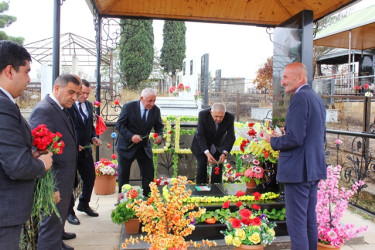 Tovuzda 27 sentyabr-Anım Günü ərəfəsində Şəhidlərə ehtiram ziyarəti davam edir