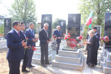 Tovuzda “27 Sentyabr – Anım Günü” ərəfəsində şəhidlərimizin əziz xatirəsi ehtiramla yad edilir.