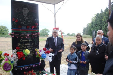 Tovuzda  27 Sentyabr “Anım Günü” münasibətilə Vətən uğrunda can verən qəhrəmanların məzarlarının ziyarəti bu gündə davam edib