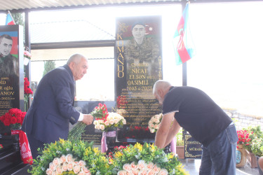 Tovuzda “27 Sentyabr – Anım Günü” ərəfəsində şəhidlərimizin əziz xatirəsi ehtiramla yad edilir.