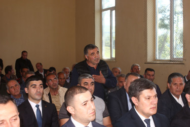 RİH başçısı rayonun ucqar dağ kəndi Sarıtalada səyyar vətəndaş qəbulu keçirib