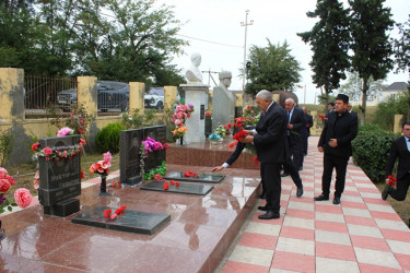 Tovuzda 27 sentyabr-Anım Günü ərəfəsində Şəhidlərə ehtiram ziyarəti davam edir