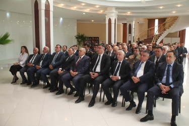 Tovuzda Ulu Öndər Heydər Əliyevin anadan olmasının 102-ci ildönümü ilə bağlı elmi-praktiki konfrans keçirilib