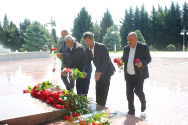 Tovuzda Ulu Öndər Heydər Əliyevin anadan olmasının 102-ci ildönümü qeyd edilib