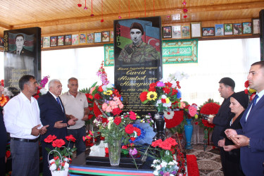 Tovuzda “27 Sentyabr – Anım Günü” ərəfəsində şəhidlərimizin əziz xatirəsi ehtiramla yad edilir.