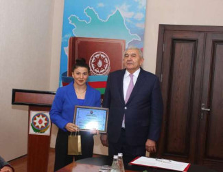 İcra başçısı Avropa çempionatında qızıl medal qazanmış idmançı ilə görüşüb