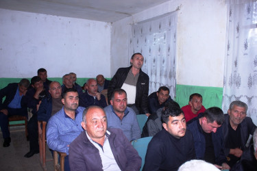 Rayon İcra Hakimiyyətinin başçısı Məmməd Məmmədov İbrahimhacılı kənd sakinləri ilə səyyar qəbul-görüş keçirib