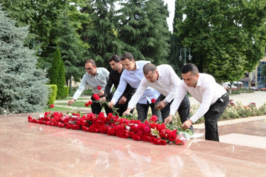 Tovuzda “23 iyun- Dövlət qulluqçularının peşə bayramı” günü qeyd olunub