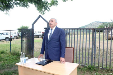 Tovuz Rayon İcra Hakimiyyətinin başçısı Yuxarı Öysüzlü kəndində səyyar qəbul keçirib