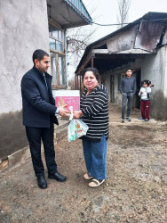 Tovuzda 31 dekabr-Dünya Azərbaycanlılarının Həmrəyliyi günü və Yeni il münasibəti ilə bayram sovqatı paylanılıb