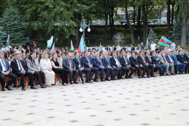 Tovuzda 15 İyun Milli Qurtuluş Gününə həsr olunmuş bayram konserti keçirilib