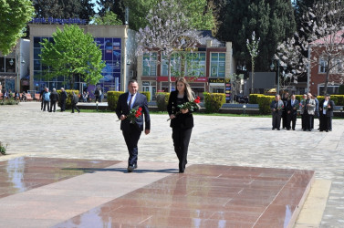 Tovuzda Heydər Əliyevin anadan olmasının 103-cü ildönümünə həsr olunmuş silsilə tədbirlər davam etdirilir.
