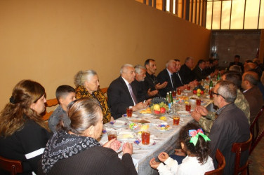 Tovuzda  27 Sentyabr “Anım Günü” münasibətilə Vətən uğrunda can verən qəhrəmanların məzarlarının ziyarəti bu gündə davam edib