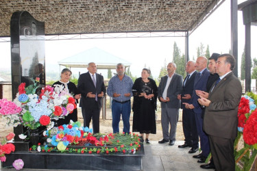 Tovuzda 27 sentyabr-Anım Günü ərəfəsində Şəhidlərə ehtiram ziyarəti davam edir