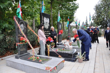 RİH başçısı şəhid ailələrini ziyarət edib