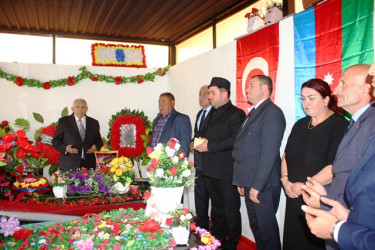 Tovuzda 27 sentyabr-Anım Günü ərəfəsində Şəhidlərə ehtiram ziyarəti davam edir