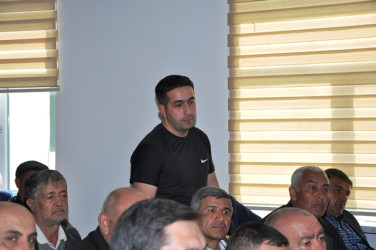 RİH başçısı Dondar Quşçu kəndində vətəndaşlarla səyyar qəbul-görüş keçirib   