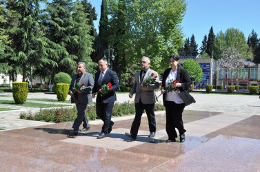 Tovuzda Heydər Əliyevin anadan olmasının 103-cü ildönümünə həsr olunmuş silsilə tədbirlər davam etdirilir.