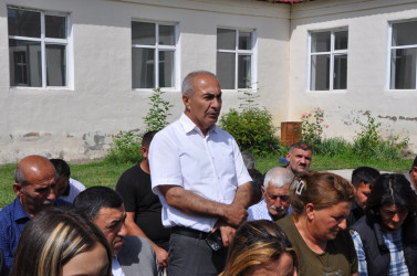 RİH başçısı Koxanəbi kənd sakinləri ilə səyyar qəbul-görüş keçirib