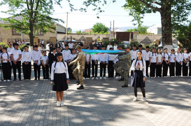 Tovuzda məktəblərdə “Son zəng” tədbirləri keçirilib