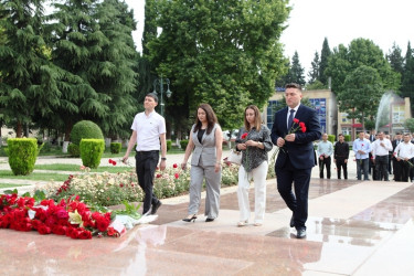 Tovuzda “23 iyun- Dövlət qulluqçularının peşə bayramı” günü qeyd olunub
