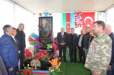 Tovuzda  27 Sentyabr “Anım Günü” münasibətilə Vətən uğrunda can verən qəhrəmanların məzarlarının ziyarəti bu gündə davam edib