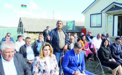 Xalq qəzeti: "Çeşməliyə gedən yol..."