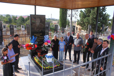 Tovuz RİH başçısı dağ kəndlərindəki Vətən müharibəsi şəhidlərinin məzarlarını ziyarət edib