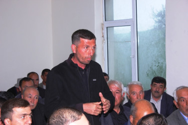 RİH başçısı Kirən kəndində səyyar qəbul keçirib