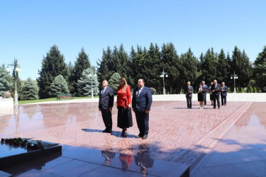Tovuzda “Konstitusiya və Suverenlik İli” çərçivəsində Ulu Öndər Heydər Əliyevin təhsil sahəsində xidmətlərinə həsr olunmuş tədbir keçirilib