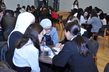Tovuzda müəllimlər arasında “Nə? Harada? Nə zaman?” intellektual yarışı keçirilib